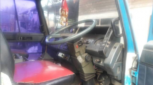 ขาย 690,000 นางฟ้า195 เพลาเดียวดั้ม ขาย 690,000 นางฟ้า195 เพลาเดียวดั้ม