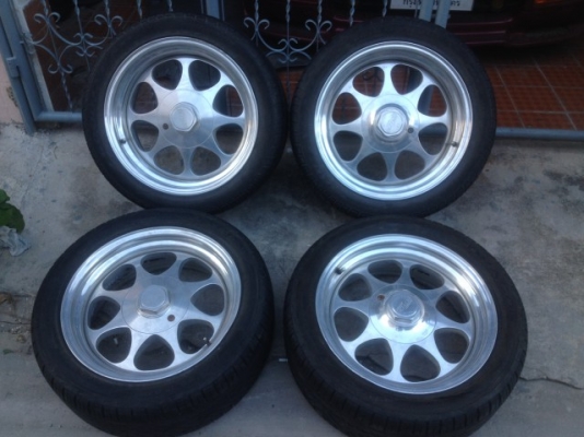 ล้อเเท้ BOY อเมกา ขอบ17หน้า8หลัง9 5รู เก่าญี่ปุ่นเเท้สภาพสวยสีเดิมๆ