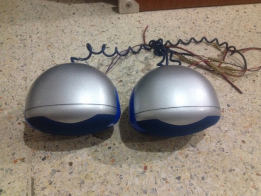 ลำโพงเเขวน KENWOOD 100Wมีไฟสวยๆของเก่าญี่ปุ่นสภาพสวยคู่ละ