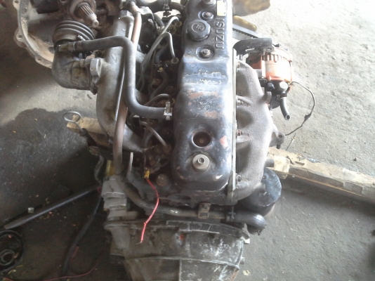 ขายเครื่องISUZU 4JA2500ฝาดำเครื่อง+เกีย(ไม่มีใบคุม)