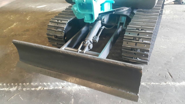 ขาย รถขุด KOBELCO รุ่น SK025 มือสองญี่ปุ่น แทรกเหล็ก พร้อมไลน์ ใส่หัวกระแทกได้ ปั้มนิ้ว คอนโทรลสั้น ทำงานไว มือถือ/LINE ID : 0818753444