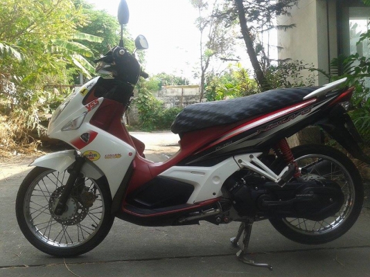 ขายลูกเดียว nouvo135 ปี2011สภาพดี มีเล่มครบ มีบริการส่ง