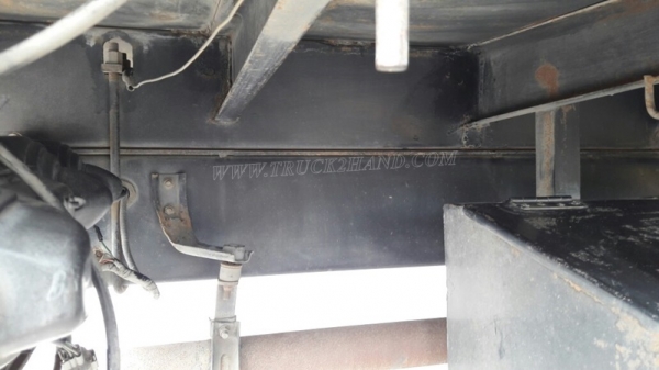 รถมิตซูบิชิ พื้นเรียบ 220 แรงม้า จดทะเบียนปี 2546 กระบะยาว 7.20 เมตร