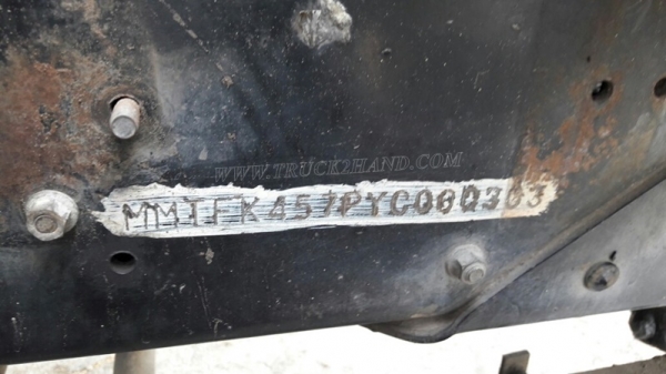 รถมิตซูบิชิ พื้นเรียบ 220 แรงม้า จดทะเบียนปี 2546 กระบะยาว 7.20 เมตร