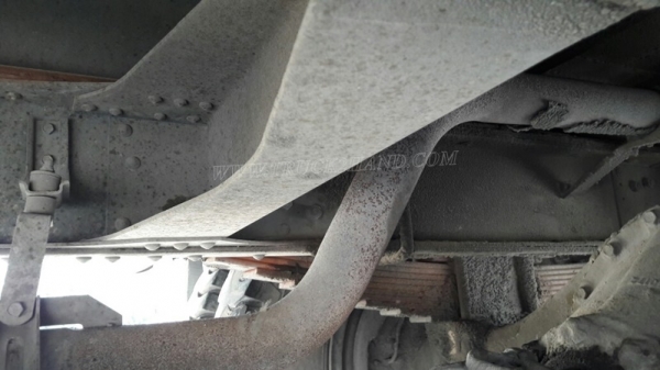 รถมิตซูบิชิ พื้นเรียบ 220 แรงม้า จดทะเบียนปี 2546 กระบะยาว 7.20 เมตร