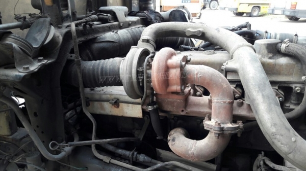 รถมิตซูบิชิ พื้นเรียบ 220 แรงม้า จดทะเบียนปี 2546 กระบะยาว 7.20 เมตร