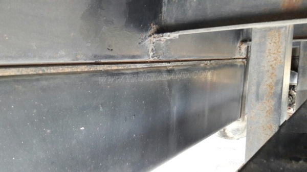 รถมิตซูบิชิ พื้นเรียบ 220 แรงม้า จดทะเบียนปี 2546 กระบะยาว 7.20 เมตร