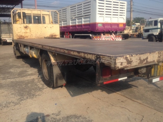 รถมิตซูบิชิ พื้นเรียบ 220 แรงม้า จดทะเบียนปี 2546 กระบะยาว 7.20 เมตร