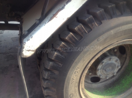 รถมิตซูบิชิ พื้นเรียบ 220 แรงม้า