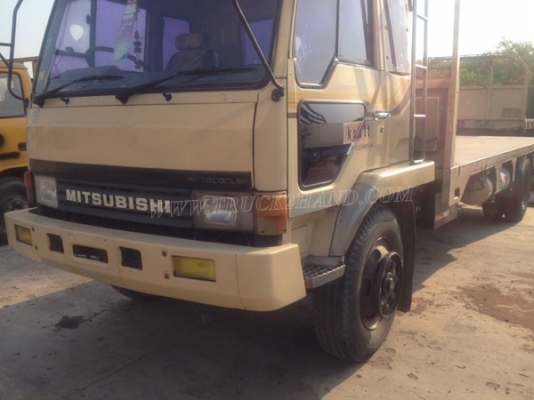 รถมิตซูบิชิ พื้นเรียบ 220 แรงม้า