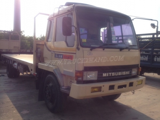 รถมิตซูบิชิ พื้นเรียบ 220 แรงม้า