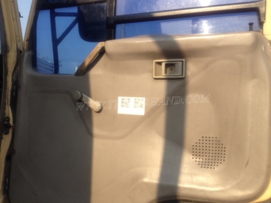 รถมิตซูบิชิ พื้นเรียบ 220 แรงม้า จดทะเบียนปี 2546 กระบะยาว 7.20 เมตร