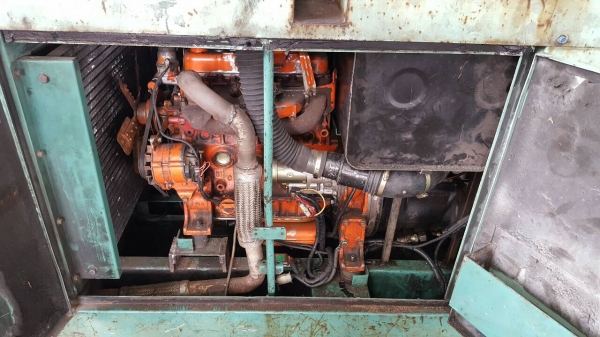 ปั๊มลม DENYO180 มือสองจากญี่ปุ่น เครื่องอีซูซุ ไม่เคยใช้งานในไทย ราคาไม่แพง