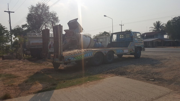 ขาย10ล้อ1เพลา เทรลเลอร์ อีซูซุjcm165 ลากรถเกี่ยวข้าวแบ็คโค120 ทะเบียนครบ พร้อมวิ่งใช้งาน ขาย10ล้อ1เพลา เทรลเลอร์ อีซูซุjcm165 ลากรถเกี่ยวข้าวแบ็คโค120 ทะเบียนครบ พร้อมวิ่งใช้งาน