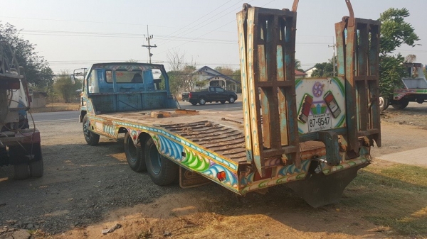 ขาย10ล้อ1เพลา เทรลเลอร์ อีซูซุjcm165 ลากรถเกี่ยวข้าวแบ็คโค120 ทะเบียนครบ พร้อมวิ่งใช้งาน ขาย10ล้อ1เพลา เทรลเลอร์ อีซูซุjcm165 ลากรถเกี่ยวข้าวแบ็คโค120 ทะเบียนครบ พร้อมวิ่งใช้งาน