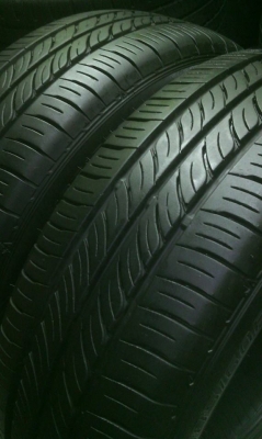 Dunlop. Ec300 185/60-15