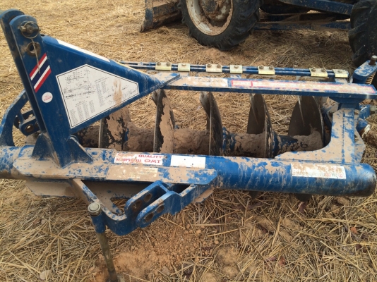 ขายรถไถ newholland 3930 ขายรถไถ newholland 3930