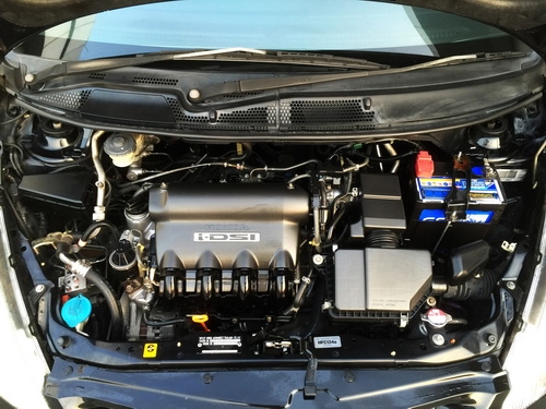 **Jazz ปี05 ตัวE สีดำ ออโต้ ท็อปสุดของรุ่น เลขไมล์น้อย สีเดิม ไม่เคยชน ขับง่าย จอดสบาย ราคาถูก**