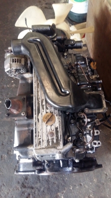 เครื่องยนต์ Forklift 4D94E KOMATSU FD25T-14 เครื่องยนต์ Forklift 4D94E KOMATSU FD25T-14