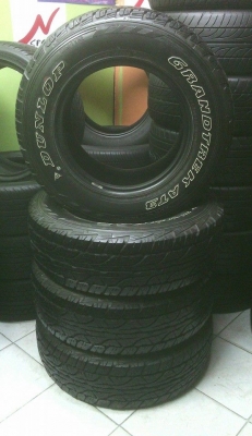 DUNLOP GRANDTREK AT3 225/70R15
