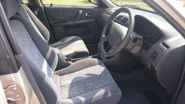 Ford Laser ปี2002 Auto Abs Airbag Ford Laser ปี2002 Auto Abs Airbag