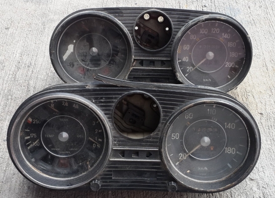 ขายเรือนไมล์w115-W108-ราคา1500บ สนใจติดต่อได้ครับ