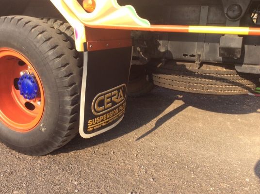 ISUZU ROCKY 6ล้อดั๊ม รถห้างแท้ ยาว 5.4 ม. รถเดิมๆ วิ่ง 42,&times;&times;&times; (ป้ายแดงใช้งานในสนามบิน) ยางดีทุกเส้น เครื่องดี ครัทซีสวยจัด  สภาพพร้อมใช้งาน ขาย 600,000 บาท ศุภากร 081-1903107, 081-4252943