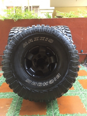 ล้อลาย vx 80 พร้อมยาง mud 35