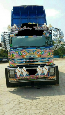 ขาย 595,000บ หกล้อ ฮีโน่ FD180pawer เครน 3ตัน ท้องวี ช่วงยาว 6.50ม สภาพดีสวยพร้อมใช้งาน  เล่มทะเบียนพร้อมโอม