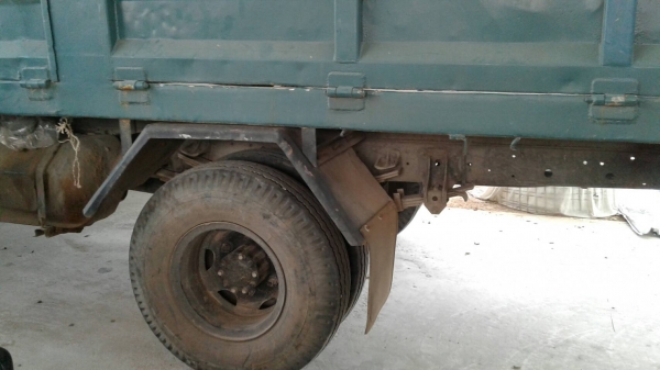 ขาย 595,000บ หกล้อ ฮีโน่ FD180pawer เครน 3ตัน ท้องวี ช่วงยาว 6.50ม สภาพดีสวยพร้อมใช้งาน  เล่มทะเบียนพร้อมโอม