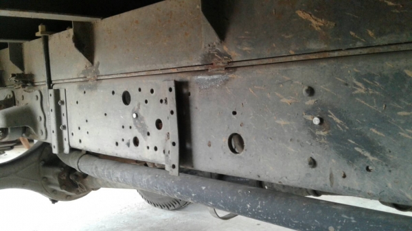 ขาย 595,000บ หกล้อ ฮีโน่ FD180pawer เครน 3ตัน ท้องวี ช่วงยาว 6.50ม สภาพดีสวยพร้อมใช้งาน  เล่มทะเบียนพร้อมโอม