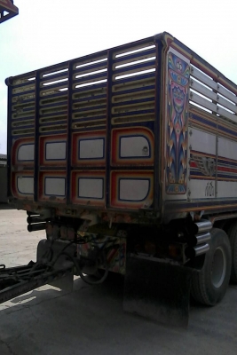 ขาย 595,000บ หกล้อ ฮีโน่ FD180pawer เครน 3ตัน ท้องวี ช่วงยาว 6.50ม สภาพดีสวยพร้อมใช้งาน  เล่มทะเบียนพร้อมโอม