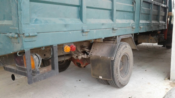 ขาย 595,000บ หกล้อ ฮีโน่ FD180pawer เครน 3ตัน ท้องวี ช่วงยาว 6.50ม สภาพดีสวยพร้อมใช้งาน  เล่มทะเบียนพร้อมโอม