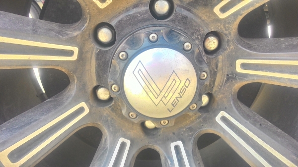 ขายแม็กพร้อมยางขอบ17ขนาด265/65/17 ขายแม็กพร้อมยางขอบ17ขนาด265/65/17