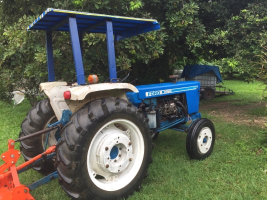 รถไถFord 2080 ขับ 2WD 4 สูบ 36 แรงม้า แบตเตอรี่ใหม่ มีเล่มทะเบียน ไฮโดรลิกขึ้นลงรวดเร็ว PTO ดี สภาพดี ราคาคุยกันได้ครับ