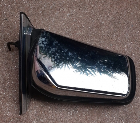 ขายกรอบกระจกมองข้าง W123