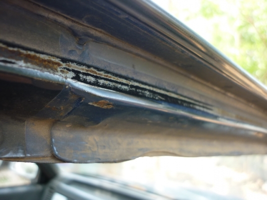 มาสด้า ธันเดอร์ B 2500