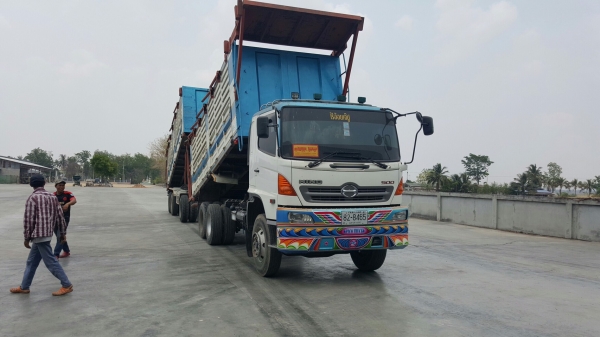 รถบรรทุก10ล้อ2เพลา