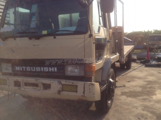 รถมิตซูบิชิพื้นเรียบ 220 แรงม้า จดทะเบียนเมื่อ 2546