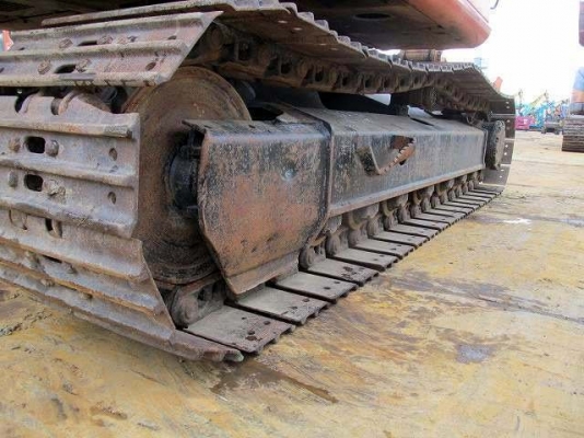 ขาย HITACHI ZX135US ปี 2006 มีลายหัวกระแทก ใช้งานน้อย สภาพสวย  เครื่องปั๊มดี  สนใจโทร 089-7462641 สุวรรณี  เผ่าพงศ์ษา