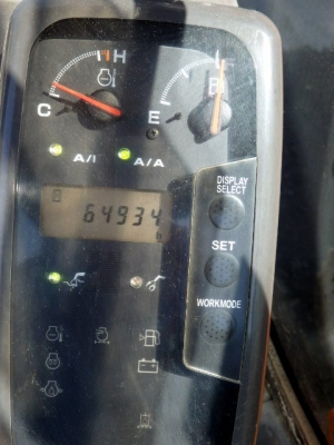 ขาย HITACHI ZX135US ปี 2006 มีลายหัวกระแทก ใช้งานน้อย สภาพสวย  เครื่องปั๊มดี  สนใจโทร 089-7462641 สุวรรณี  เผ่าพงศ์ษา