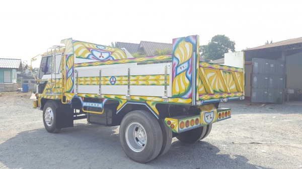 ขายรถ MITSUBISHI FUSO FK457F ดั้มดิน เครื่อง6D16 195 แรงม้า(ยัดโบ) เครื่องดี เกียร์ดี เพลาบุ๋ม พวงมาลัยเพาเวอร์ เบรคทิฟฟี่  คัสซีสวยตลอดเส้น  กระบะ ยาว 3.80ม. ,กว้าง 2.35ม.  รถพร้อมใช้งาน เอกสารพร้อมโอน