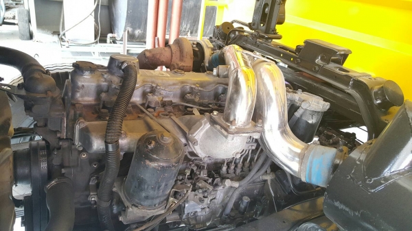 ขายรถ MITSUBISHI FUSO FK457F ดั้มดิน เครื่อง6D16 195 แรงม้า(ยัดโบ) เครื่องดี เกียร์ดี เพลาบุ๋ม พวงมาลัยเพาเวอร์ เบรคทิฟฟี่  คัสซีสวยตลอดเส้น  กระบะ ยาว 3.80ม. ,กว้าง 2.35ม.  รถพร้อมใช้งาน เอกสารพร้อมโอน