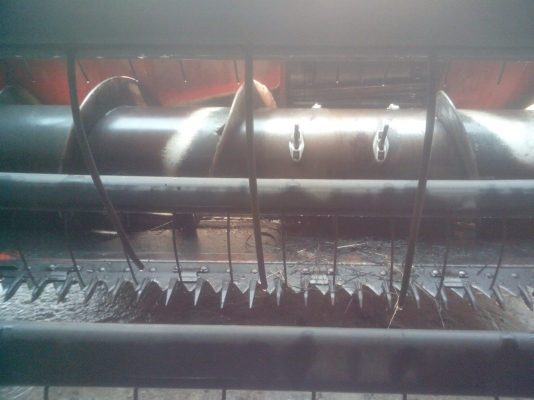 ขายรถเกี่ยวข้าวคูโบต้า DC60 ปี 2553 สภาพดีพร้อมใช้