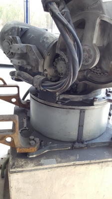 ขายโรบอร์ตสปอร์ต 1 ตัว 100,000 บาท โรบอร์ตจับชิ้นงาน 1 ตัว 40,000 บาท