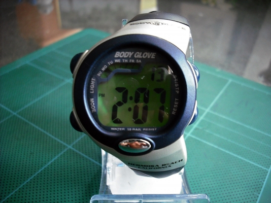 นาฬิกา Body Glove สไตล์สวยหรูสวมใส่เล่นกีฬาหรือออกกำลังกาย นาฬิกา Body Glove สไตล์สวยหรูสวมใส่เล่นกีฬาหรือออกกำลังกาย