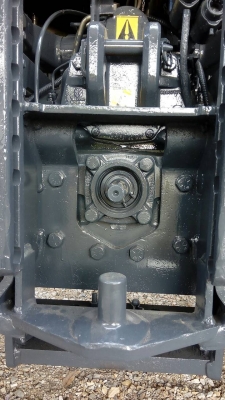 ขายรถไถฟอร์ด NEWHOLLAND   6640  4WD