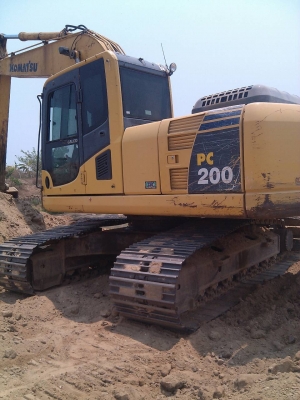 Komatsu PC200-8 สภาพสวย 3,000 ชั่วโมง