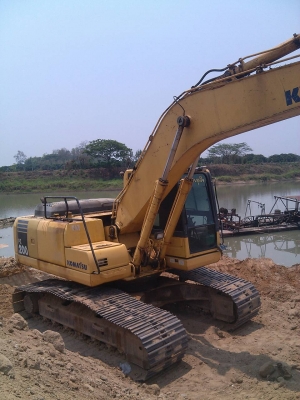 Komatsu PC200-8 สภาพสวย 3,000 ชั่วโมง