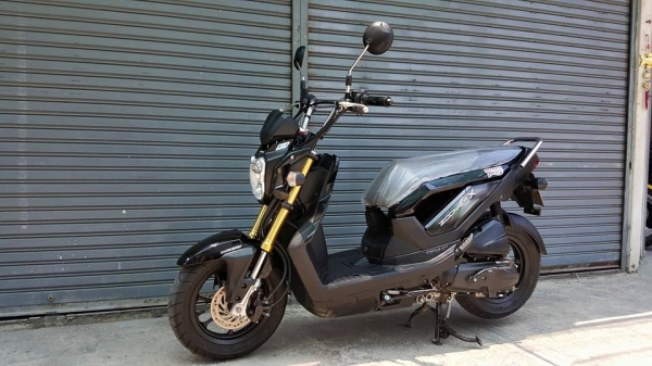 ขออนุญาติขาย HONDA ZOOMER-X 110i รุ่น NEW TOP COMBI BRAKE โอนฟรี